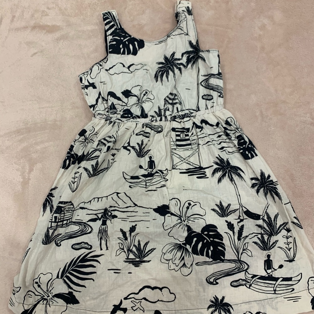 Girls dress
